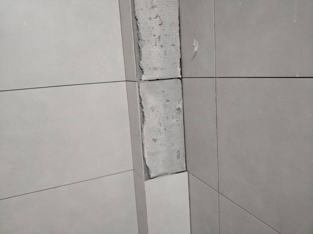 卫生间的墙砖空鼓了怎么办(卫生间墙砖空鼓了有什么办法补救) 卫生间的墙砖空鼓了怎么办(卫生间墙砖空鼓了有什么办法补救)